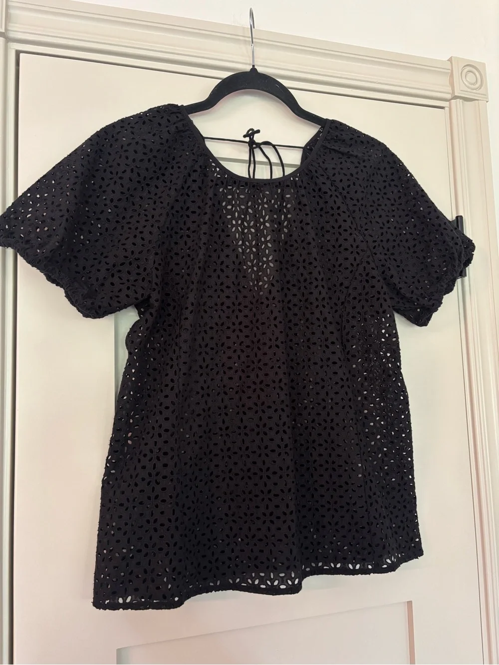 J. Crew Black Eyelet Mesh Cotton Puff-Sleeve Flowy Blouse Size 8